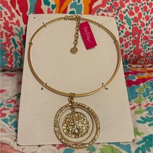 NWT,  Lilly Pulitzer gold-toned sand dollar adjustable choker necklace